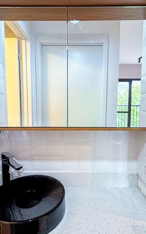 Studio à venda com 27m², 1 quarto e sem vaga Studio à venda com 27m², 1 quarto e sem vagaBanheiro Social