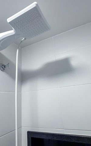 Studio à venda com 27m², 1 quarto e sem vaga Studio à venda com 27m², 1 quarto e sem vagaBanheiro Social