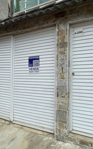 Casa à venda com 220m², 3 quartos e 2 vagasPlaquinha