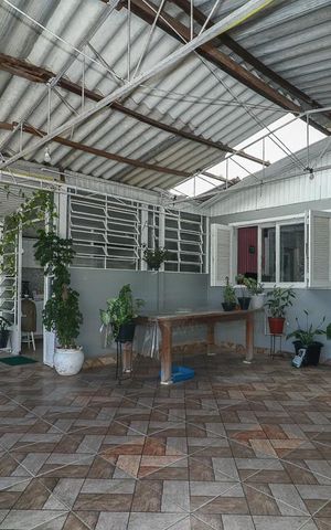 Casa à venda com 300m², 3 quartos e 2 vagasEspaço Churrasqueira