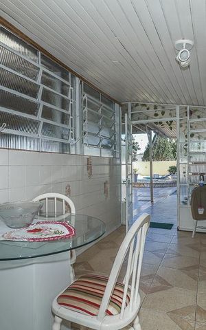 Casa à venda com 300m², 3 quartos e 2 vagasCozinha