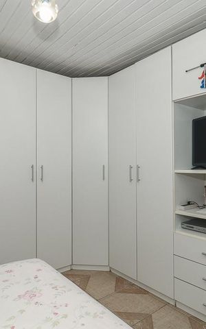 Casa à venda com 300m², 3 quartos e 2 vagasQuarto