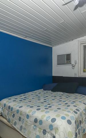 Casa à venda com 300m², 3 quartos e 2 vagasQuarto 3