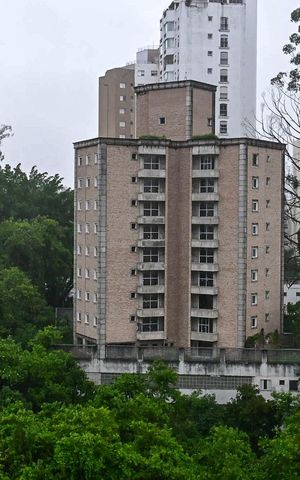 Apartamento à venda com 141m², 3 quartos e 3 vagasVista
