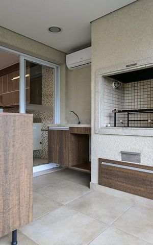 Apartamento à venda com 141m², 3 quartos e 3 vagasVaranda