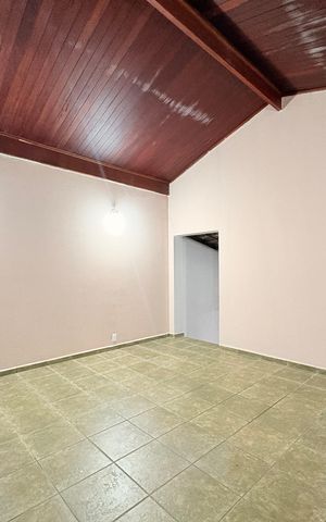 Casa para alugar com 420m², 5 quartos e 4 vagasGaragem