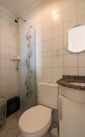 Apartamento à venda com 96m², 3 quartos e 2 vagasQuarto 1 - Suíte Banheiro 