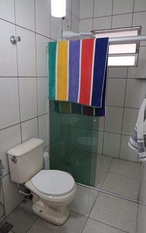Casa à venda com 350m², 5 quartos e 2 vagasBanheiro 2