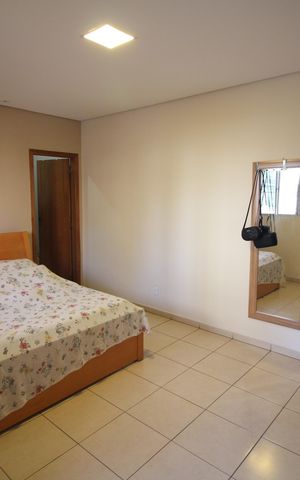 Casa à venda com 350m², 5 quartos e 2 vagasQuarto 1