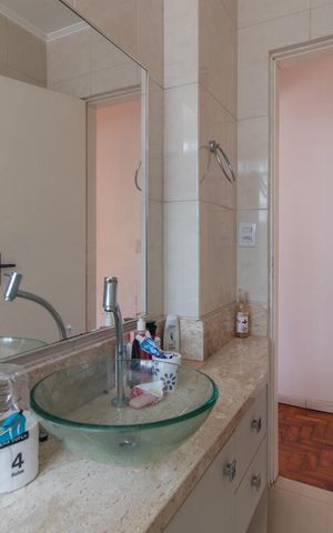 Apartamento à venda com 71m², 2 quartos e sem vagaBanheiro