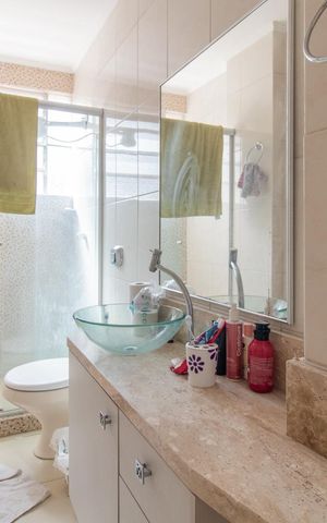 Apartamento à venda com 71m², 2 quartos e sem vagaBanheiro
