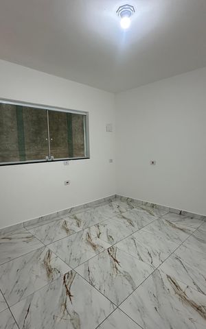 Casa para alugar com 74m², 2 quartos e sem vaga Casa para alugar com 74m², 2 quartos e sem vagaSala