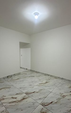 Casa para alugar com 74m², 2 quartos e sem vaga Casa para alugar com 74m², 2 quartos e sem vagaSala
