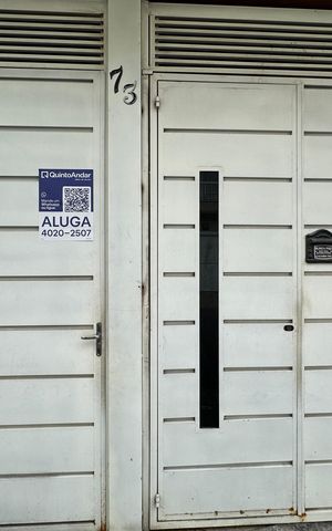 Casa para alugar com 74m², 2 quartos e sem vaga Casa para alugar com 74m², 2 quartos e sem vagaFachada