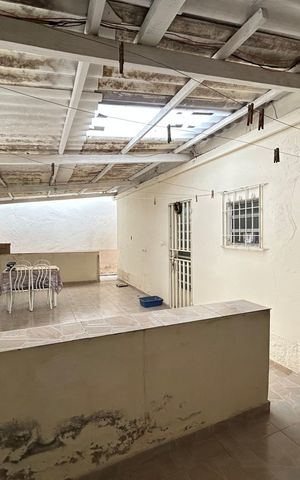 Casa à venda com 170m², 3 quartos e 2 vagas Casa à venda com 170m², 3 quartos e 2 vagasÁrea de Serviço