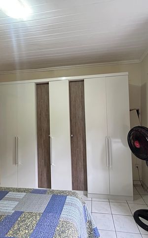 Casa à venda com 170m², 3 quartos e 2 vagas Casa à venda com 170m², 3 quartos e 2 vagasQuarto 1