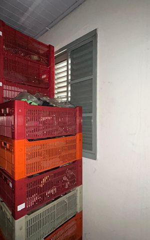 Casa à venda com 170m², 3 quartos e 2 vagas Casa à venda com 170m², 3 quartos e 2 vagasQuarto da Edícula