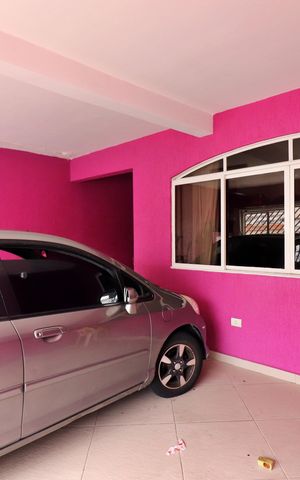 Casa à venda com 188m², 4 quartos e 2 vagasGaragem