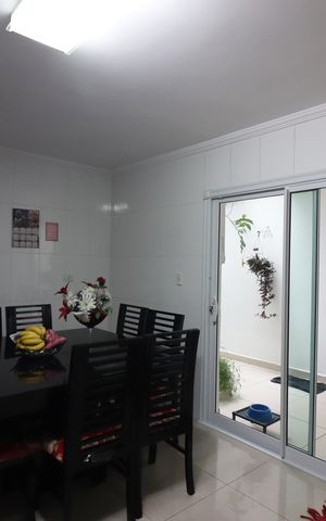 Casa à venda com 188m², 4 quartos e 2 vagasCozinha 