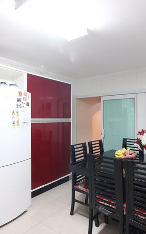 Casa à venda com 188m², 4 quartos e 2 vagasCozinha 