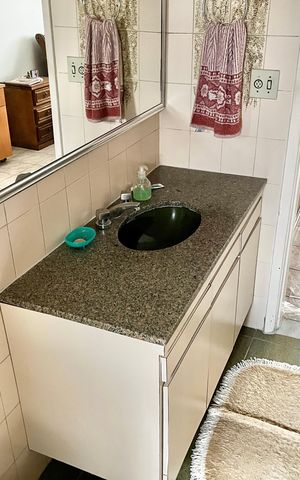 Apartamento à venda com 81m², 3 quartos e 1 vaga Apartamento à venda com 81m², 3 quartos e 1 vagaBanheiro da Suíte 3