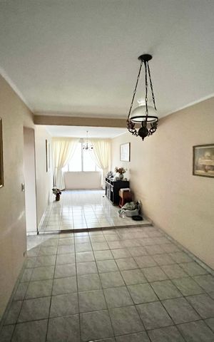 Apartamento à venda com 81m², 3 quartos e 1 vaga Apartamento à venda com 81m², 3 quartos e 1 vagaSala