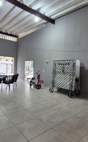 Casa de condomínio para alugar com 400m², 5 quartos e 3 vagas Casa de condomínio para alugar com 400m², 5 quartos e 3 vagasVaranda