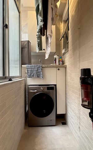 Apartamento à venda com 85m², 2 quartos e 1 vaga Apartamento à venda com 85m², 2 quartos e 1 vagaÁrea de serviço