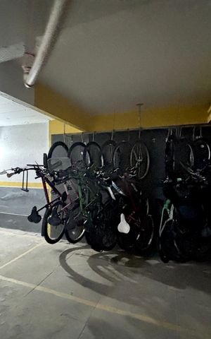 Apartamento à venda com 85m², 2 quartos e 1 vaga Apartamento à venda com 85m², 2 quartos e 1 vagaBicicletário