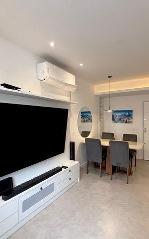 Apartamento à venda com 85m², 2 quartos e 1 vaga Apartamento à venda com 85m², 2 quartos e 1 vagaSala