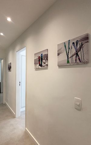 Apartamento à venda com 85m², 2 quartos e 1 vaga Apartamento à venda com 85m², 2 quartos e 1 vagaSala - corredor de acesso aos quartos