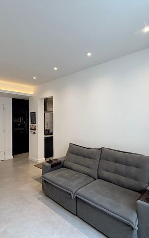 Apartamento à venda com 85m², 2 quartos e 1 vaga Apartamento à venda com 85m², 2 quartos e 1 vagaSala