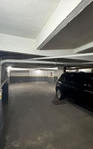 Apartamento à venda com 85m², 2 quartos e 1 vaga Apartamento à venda com 85m², 2 quartos e 1 vagaGaragem