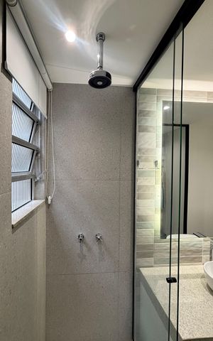 Apartamento à venda com 85m², 2 quartos e 1 vaga Apartamento à venda com 85m², 2 quartos e 1 vagaSuíte - banheiro