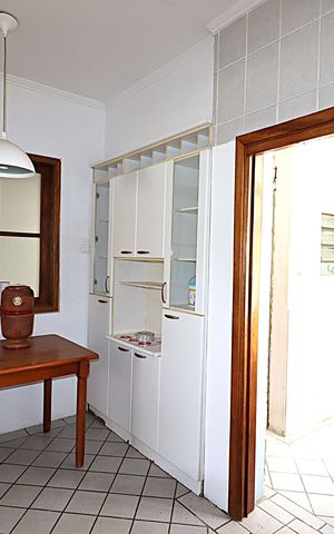 Apartamento à venda com 78m², 2 quartos e sem vagaCozinha - Armários