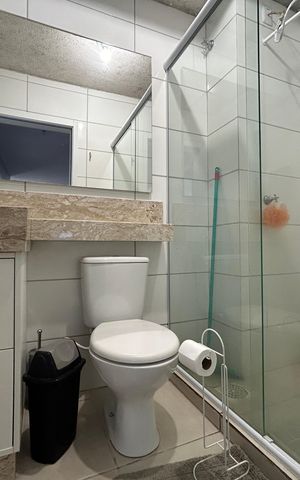 Apartamento à venda com 56m², 2 quartos e 1 vaga Apartamento à venda com 56m², 2 quartos e 1 vagaBanheiro