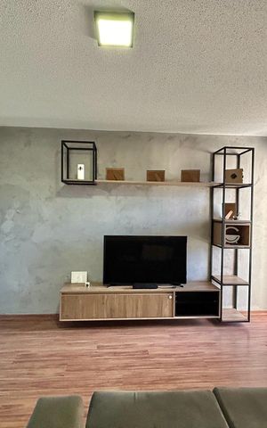 Apartamento à venda com 56m², 2 quartos e 1 vaga Apartamento à venda com 56m², 2 quartos e 1 vagaSala
