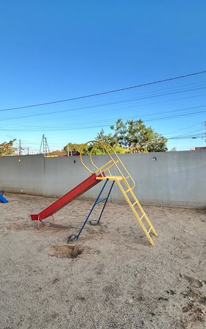 Apartamento à venda com 56m², 2 quartos e 1 vaga Apartamento à venda com 56m², 2 quartos e 1 vagaÁrea comum - Playground
