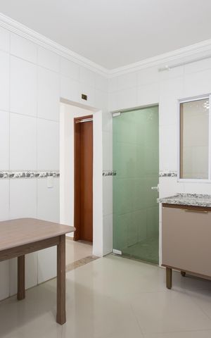 Casa à venda com 70m², 2 quartos e 1 vaga Casa à venda com 70m², 2 quartos e 1 vagaCozinha