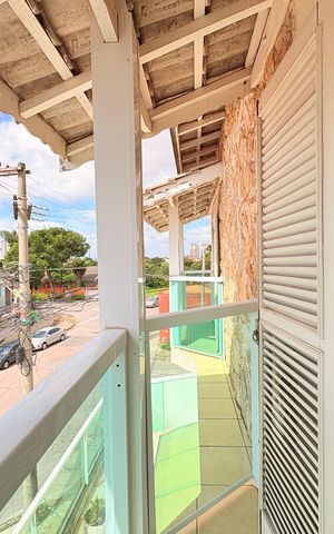 Casa à venda com 270m², 5 quartos e 3 vagasQuarto 1 - Varanda