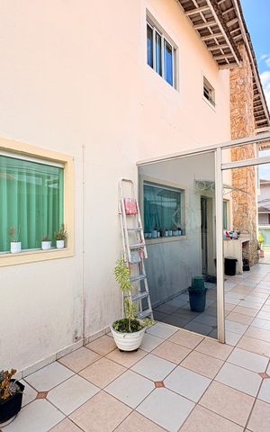 Casa à venda com 270m², 5 quartos e 3 vagasQuintal com Piscina