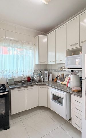 Casa à venda com 270m², 5 quartos e 3 vagasCozinha