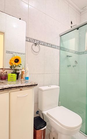 Casa à venda com 270m², 5 quartos e 3 vagasBanheiro Social