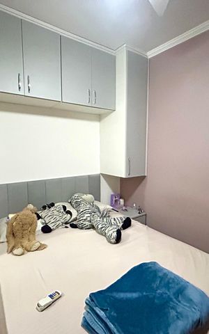 Casa à venda com 202m², 5 quartos e 2 vagas Casa à venda com 202m², 5 quartos e 2 vagasQuarto 2