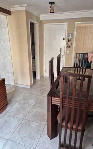 Apartamento à venda com 95m², 4 quartos e 1 vaga Apartamento à venda com 95m², 4 quartos e 1 vagaSala