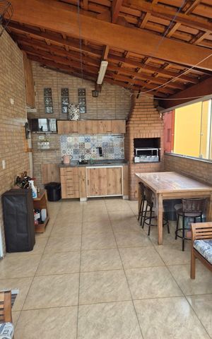 Apartamento à venda com 95m², 4 quartos e 1 vaga Apartamento à venda com 95m², 4 quartos e 1 vagachurrasqueira