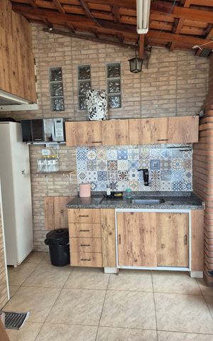Apartamento à venda com 95m², 4 quartos e 1 vaga Apartamento à venda com 95m², 4 quartos e 1 vagachurrasqueira