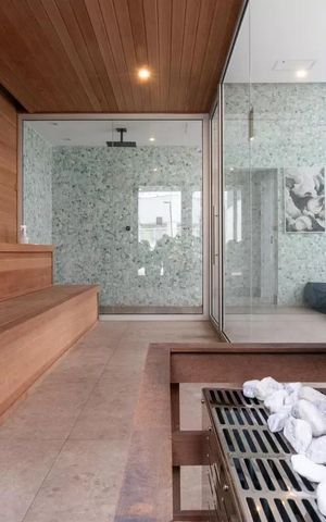 Apartamento à venda com 91m², 3 quartos e 2 vagas Apartamento à venda com 91m², 3 quartos e 2 vagasSaúna