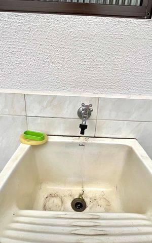 Casa à venda com 250m², 3 quartos e 3 vagasÁrea de Serviço