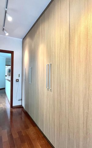 Casa à venda com 250m², 3 quartos e 3 vagasSuite 1